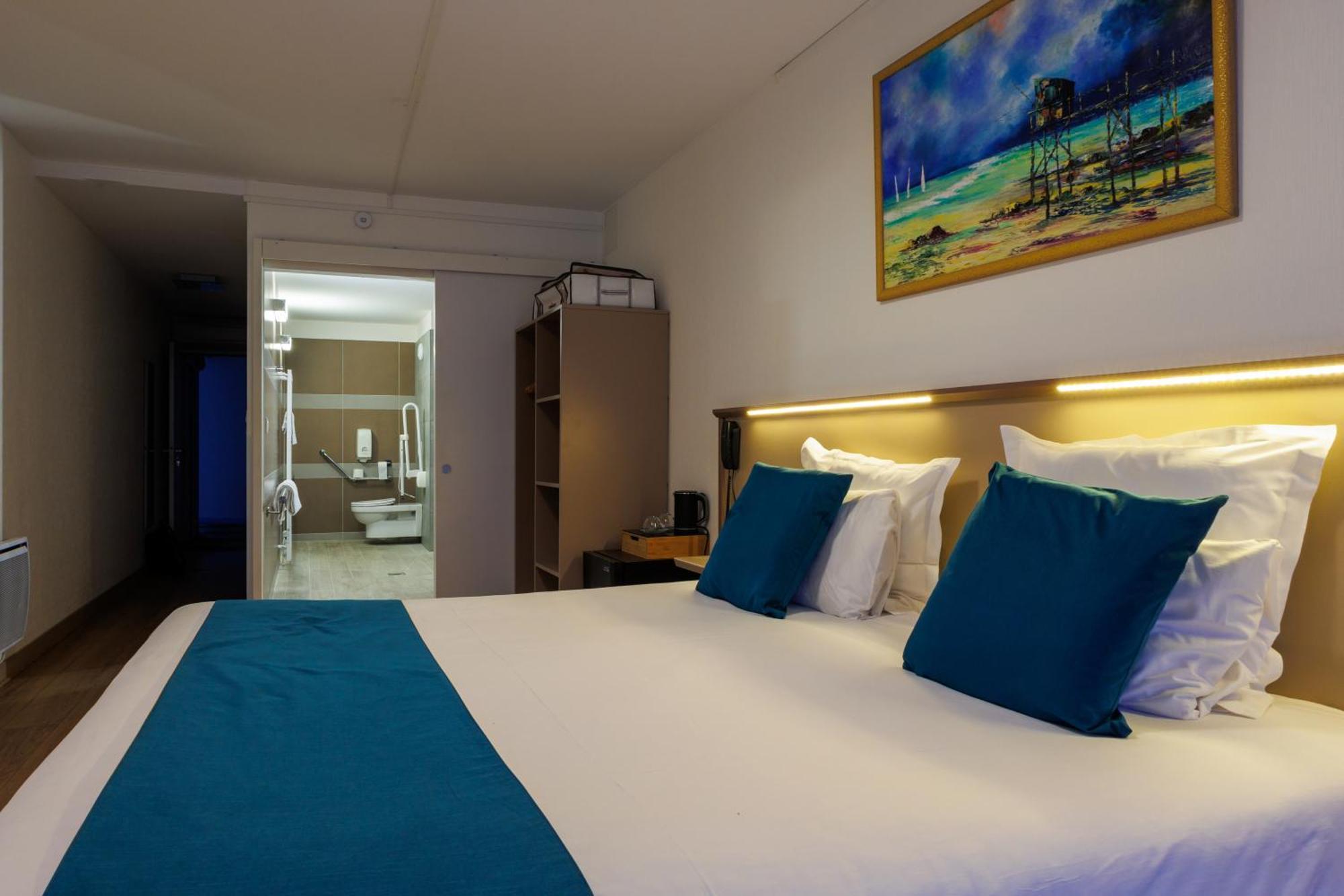 Logis Hotel Le Rochelois Ла-Рошель Экстерьер фото
