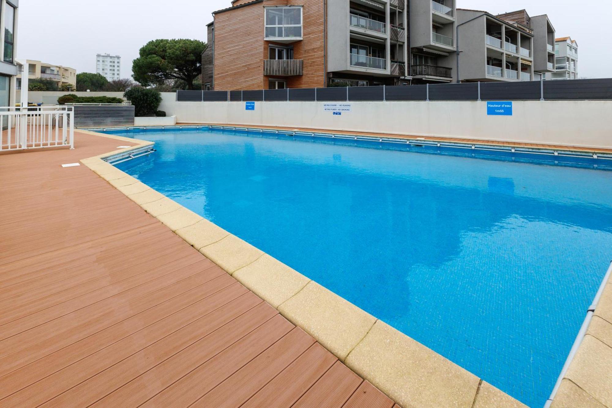Logis Hotel Le Rochelois Ла-Рошель Экстерьер фото