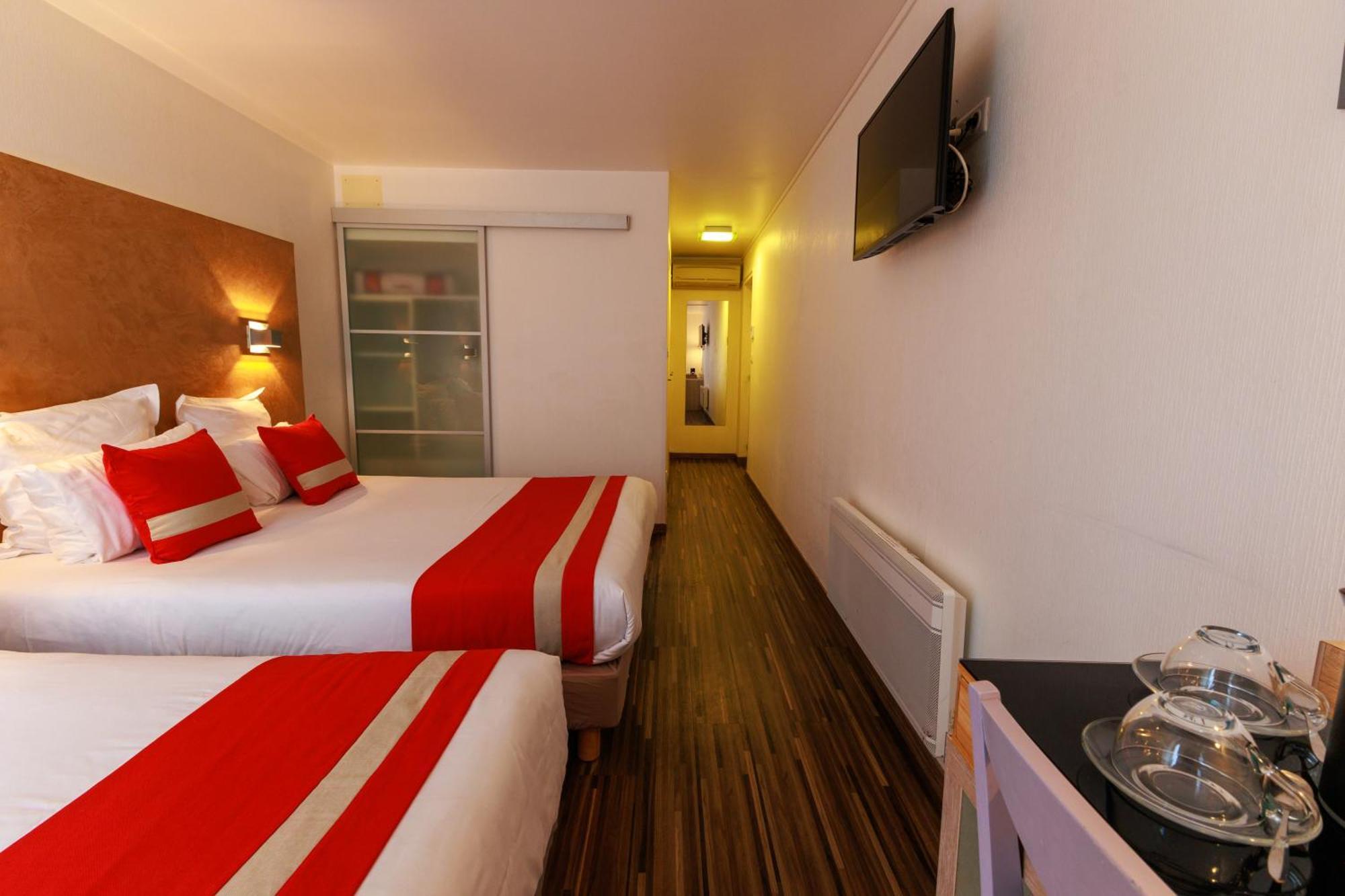 Logis Hotel Le Rochelois Ла-Рошель Экстерьер фото